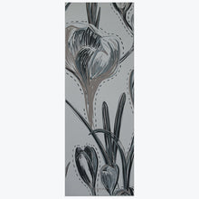 Load image into Gallery viewer, Reversible Subtle Bloom Yoga Mat (6mm)