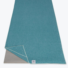 Load image into Gallery viewer, Active Dry Yoga Mat Towel